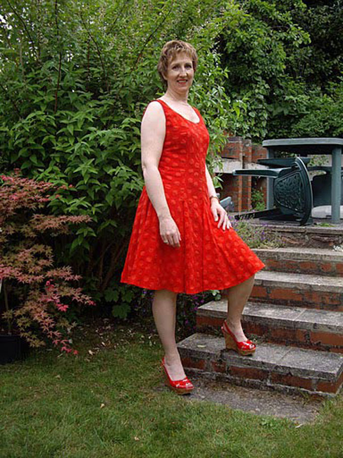 red spotty bubble cotton dress