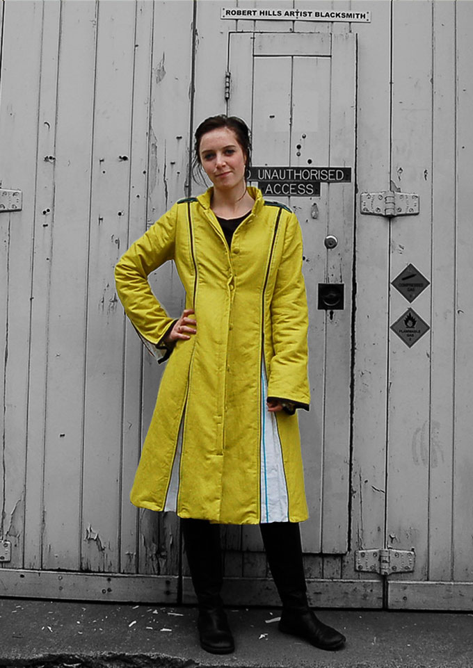 proofed linen panelled zippy coat