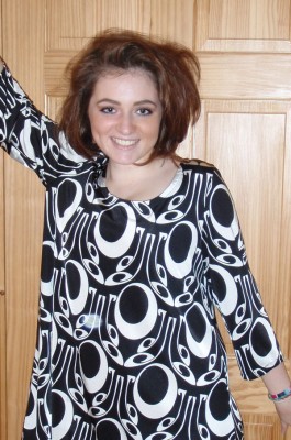 black and white retro printed jersey top