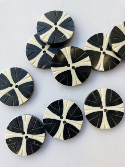 Black and White graphic tribal engraved natural bone button