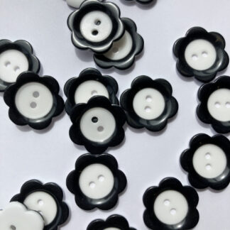 Black and White Mary Quant flower glossy plastic 2 hole button