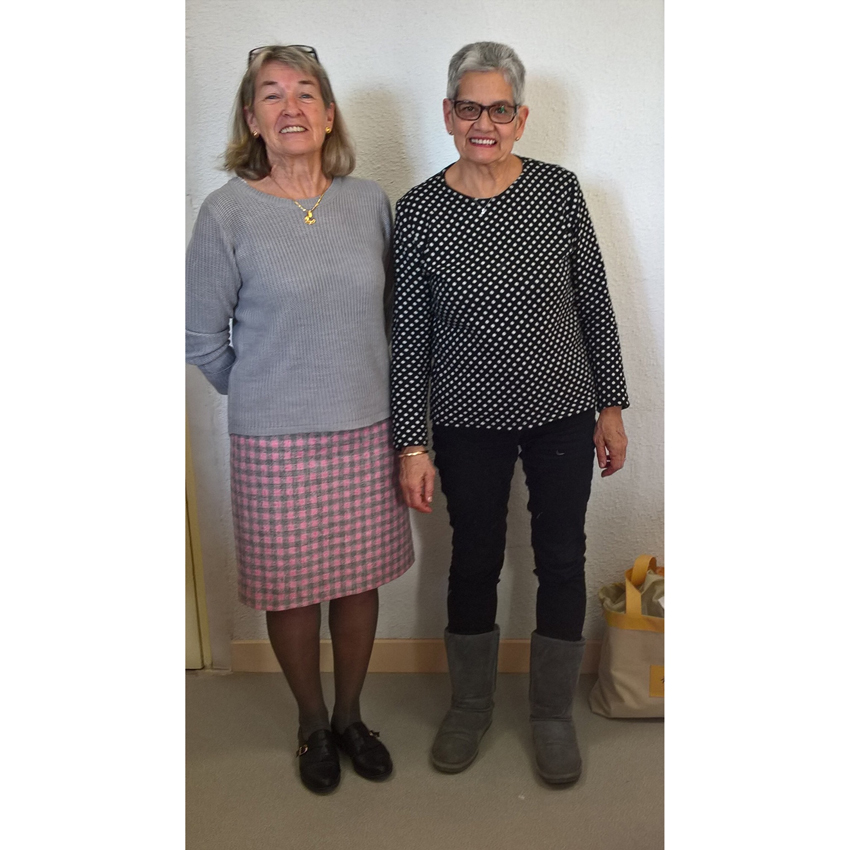 pink and grey wool tweed skirt and black and white spotty knot top