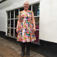 Multicolour Parrot Print Canvas Dress multicolour parrot print cotton canvas print dress kwik sew K4097