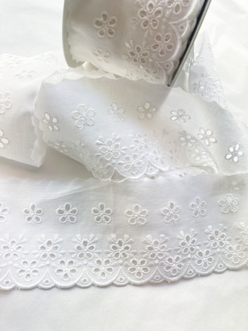 White 100% Cotton 8cm wide broderie anglaise eyelet trimming