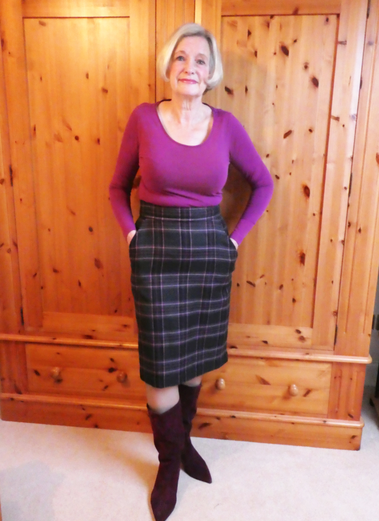 Wool Check Pencil Skirt with Pockets