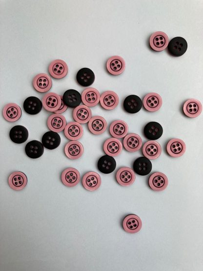 Candy Pink 10mm 4 hole shirt button with engraved black rim