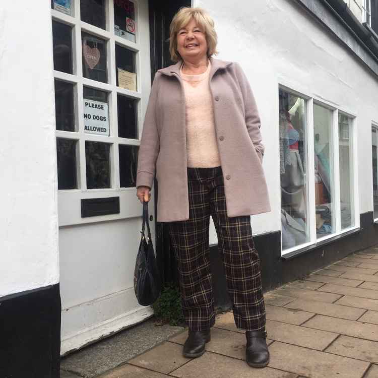 wool worsted tartan trousers