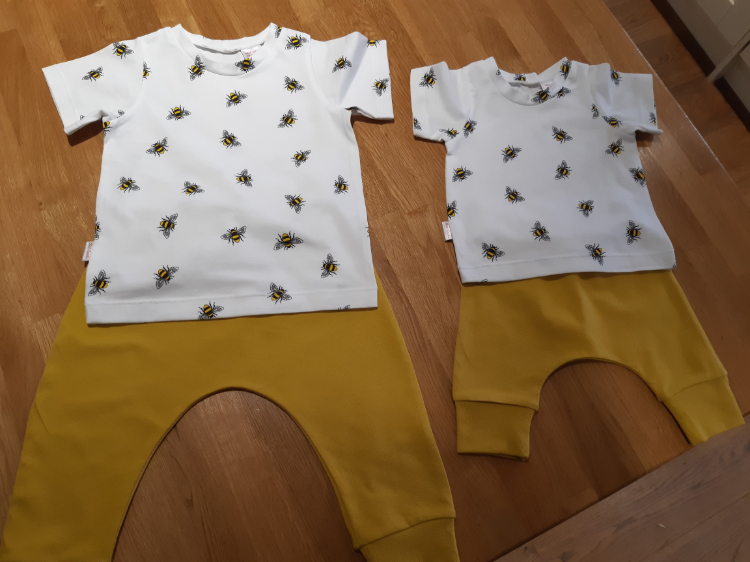 bee print kids t-shirts