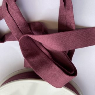 h0065-77 dusky plum jersey bias binding