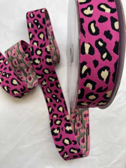 H0675-078 Fuchsia Pink, Black and Cream panther leopard spot patterned 40mm wide soft waistband elastic