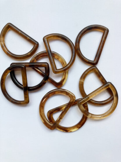 faux tortoiseshell d-ring