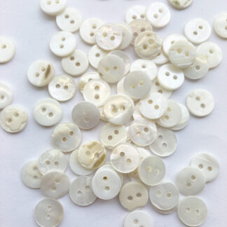 Natural White  2 hole flat Shell button