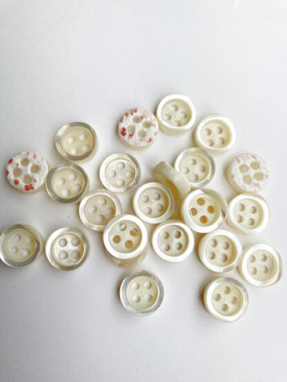 cream chunky rim mother of pearl shell button