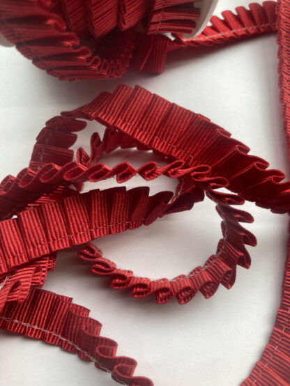 wine red pleated grosgrain trim