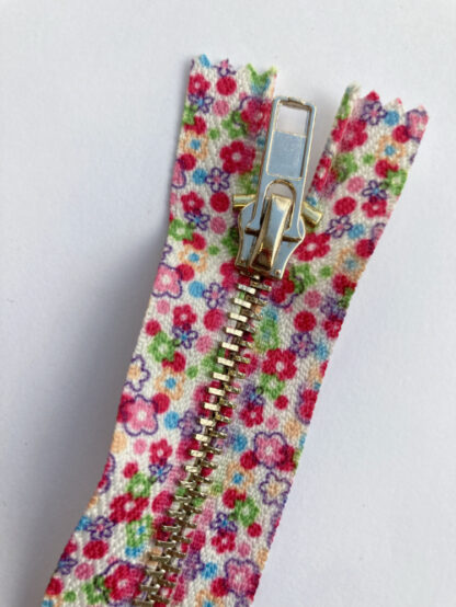 Pink floral printed fancy metal 8” zip