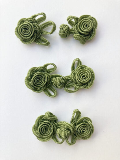 Leafy Green rose design frog fastener