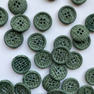Forest Green hessian embossed effect plastic 4 hole button with rim