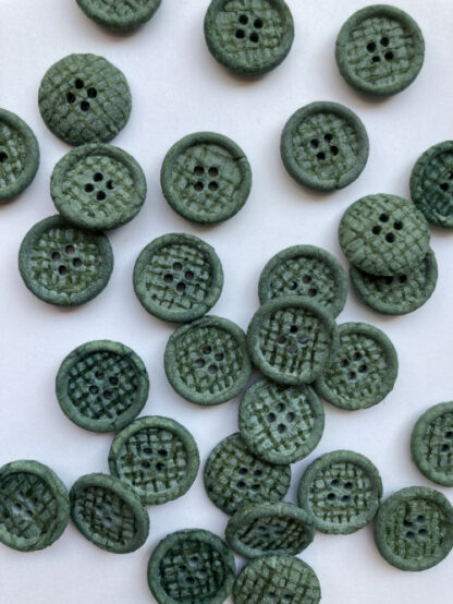 Forest Green hessian embossed effect plastic 4 hole button with rim
