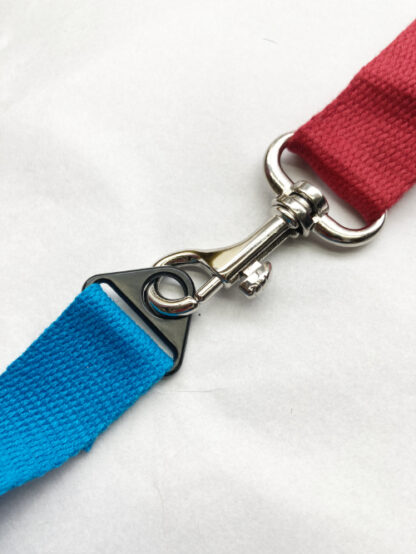 Black painted metal triangle ring to fit swivel clip and 23mm strap (use instead of D-ring)