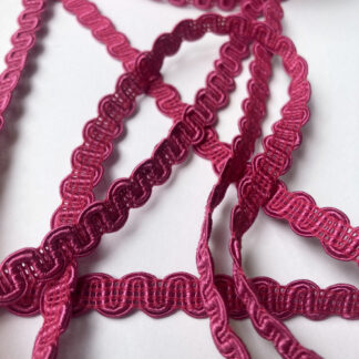 Fuchsia Pink serpentine wave small gimp braid, 100% polyester 